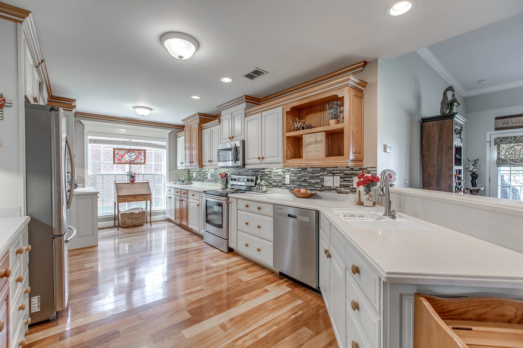 445 Golfview Ct