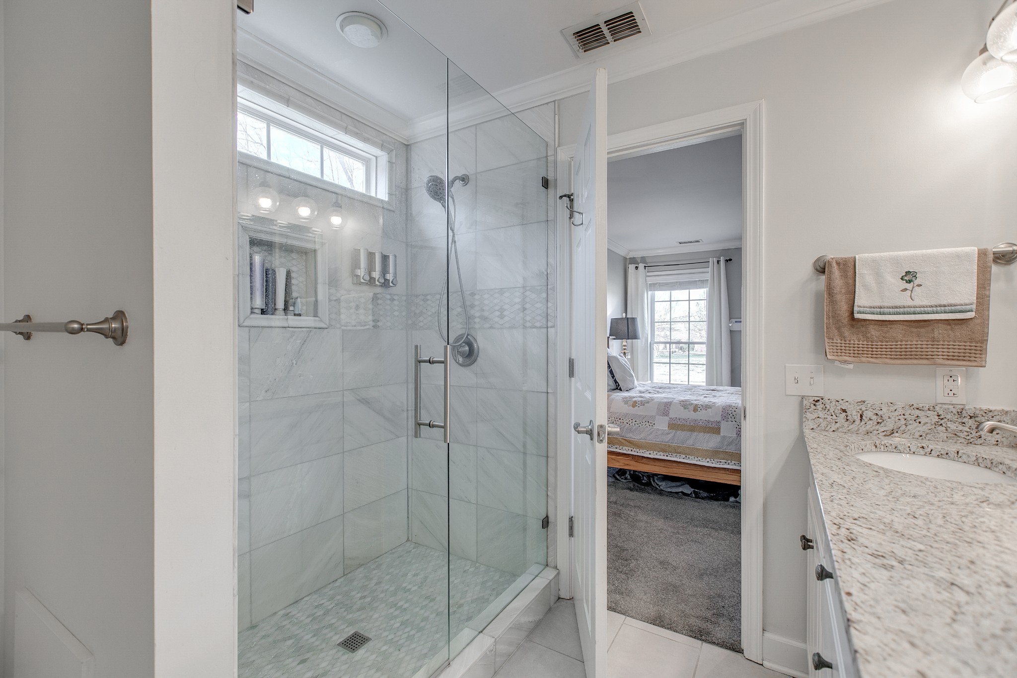 445 Golfview Ct