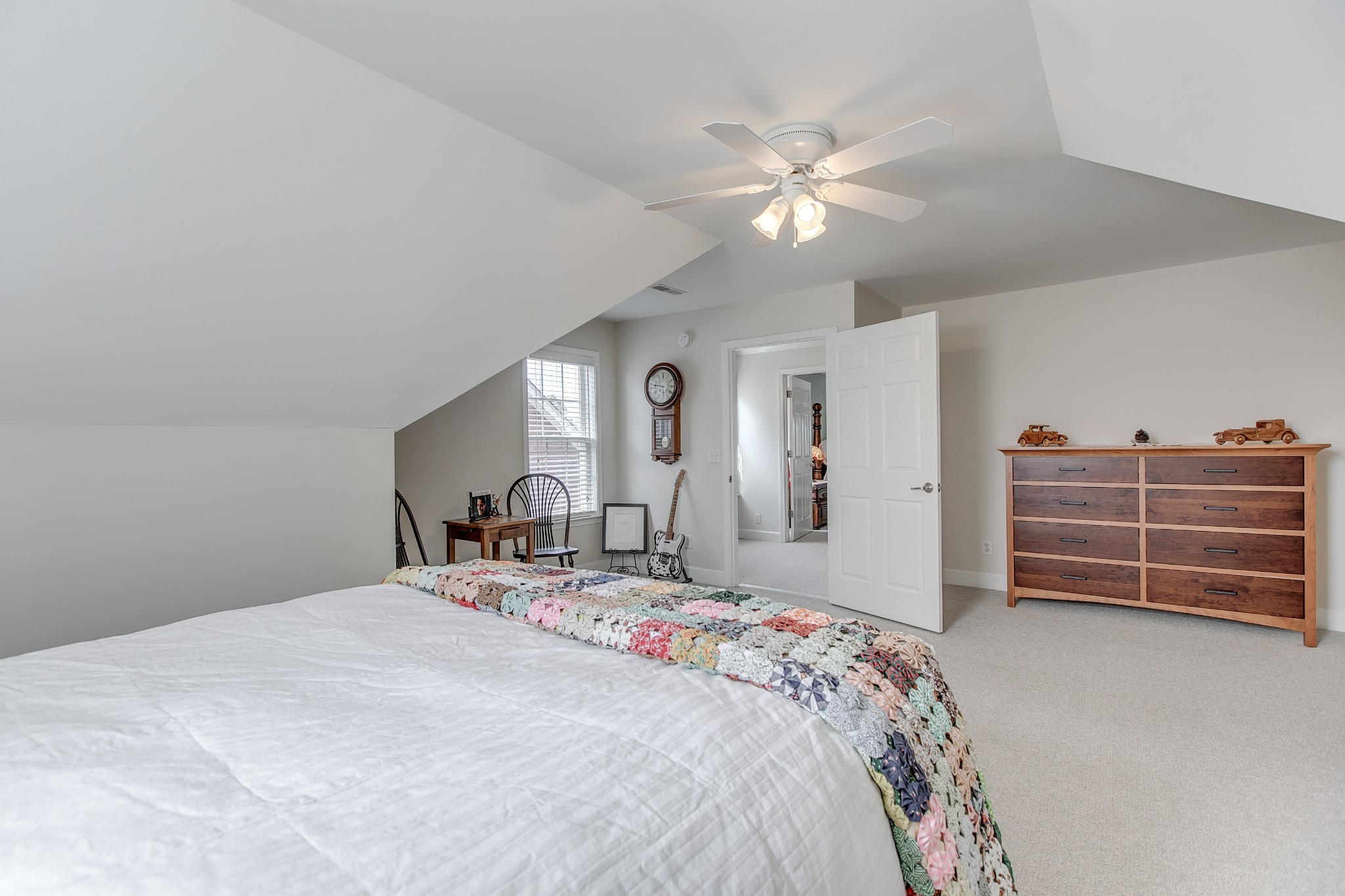 445 Golfview Ct
