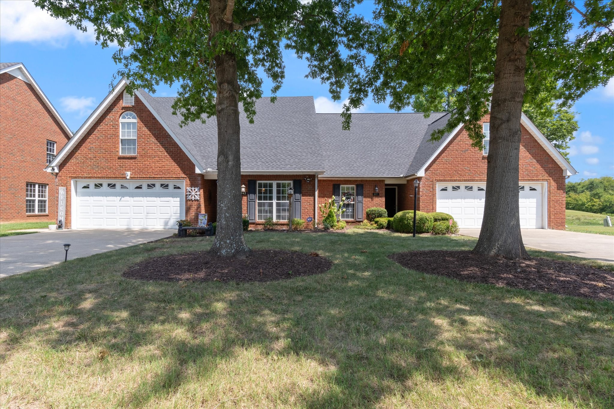 445 Golfview Ct