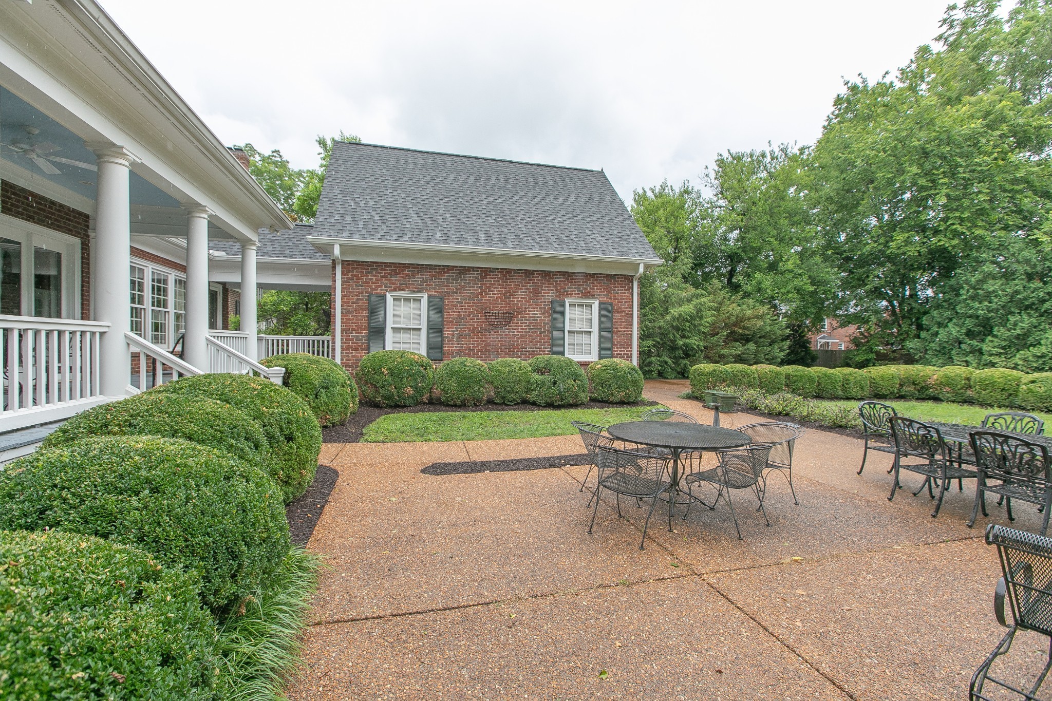 926 East Main Street