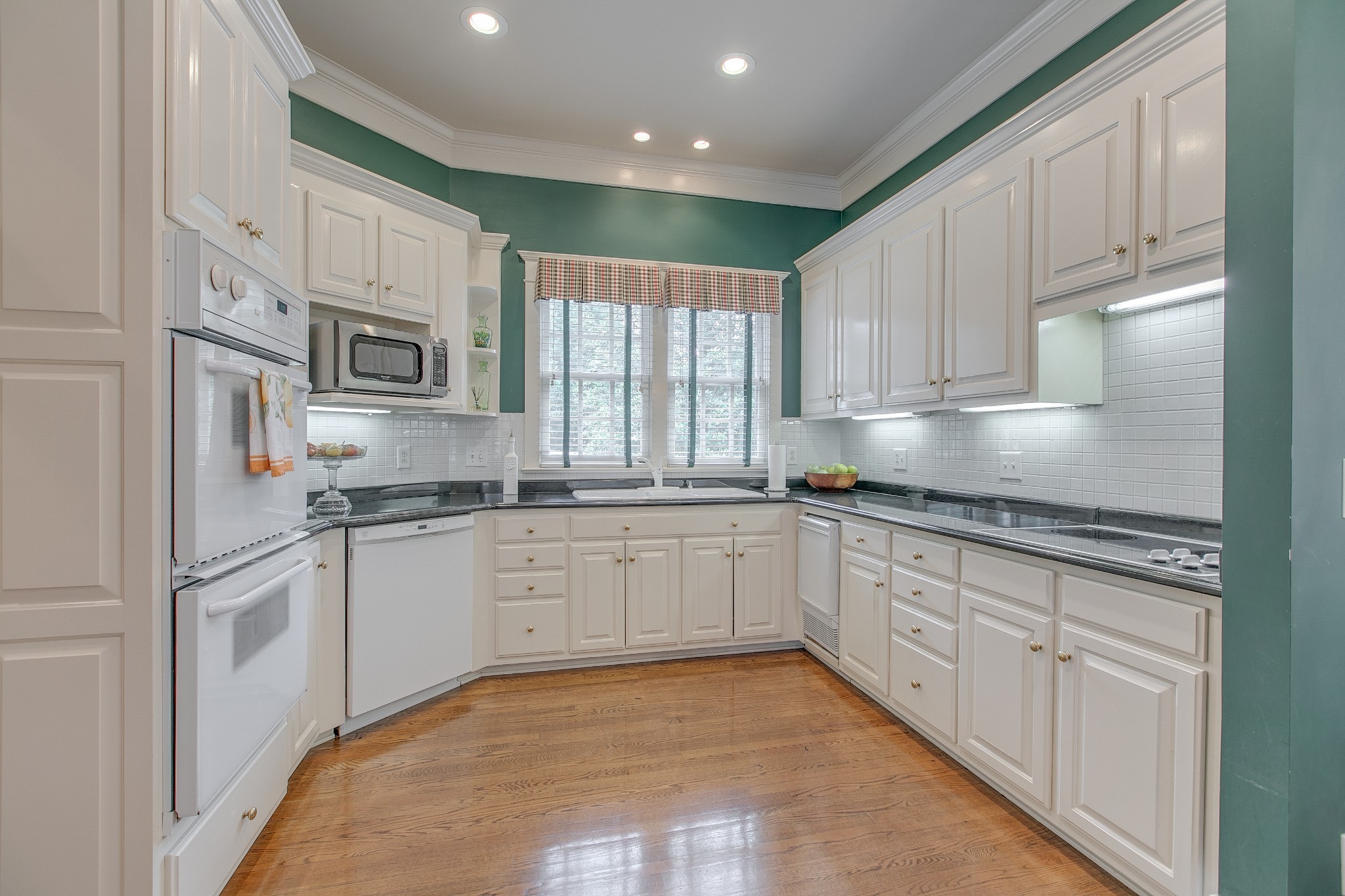 926 East Main Street