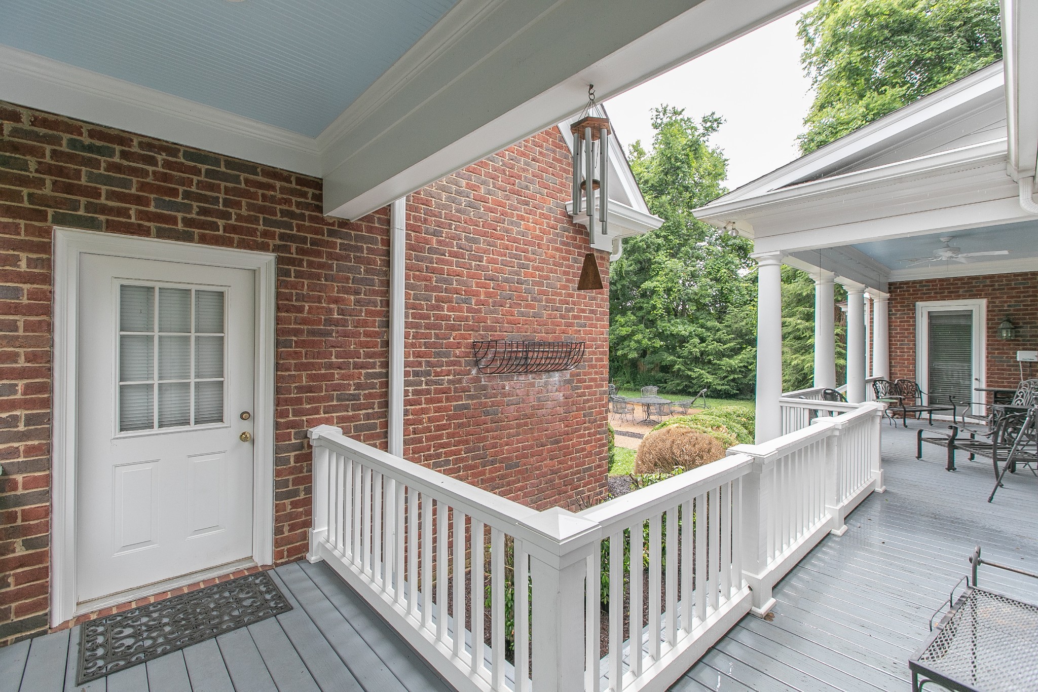 926 East Main Street
