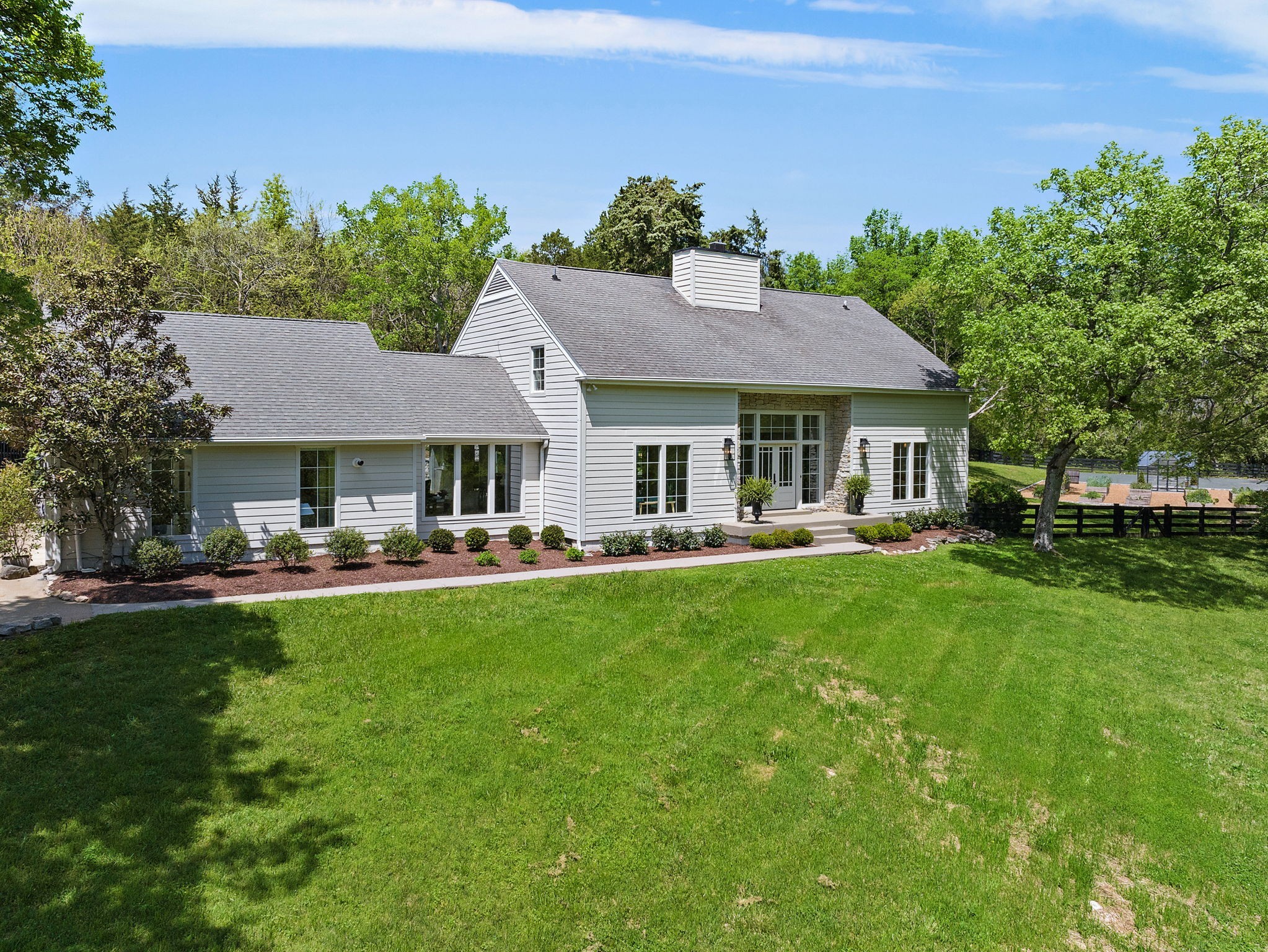 1000 Perkins Ln