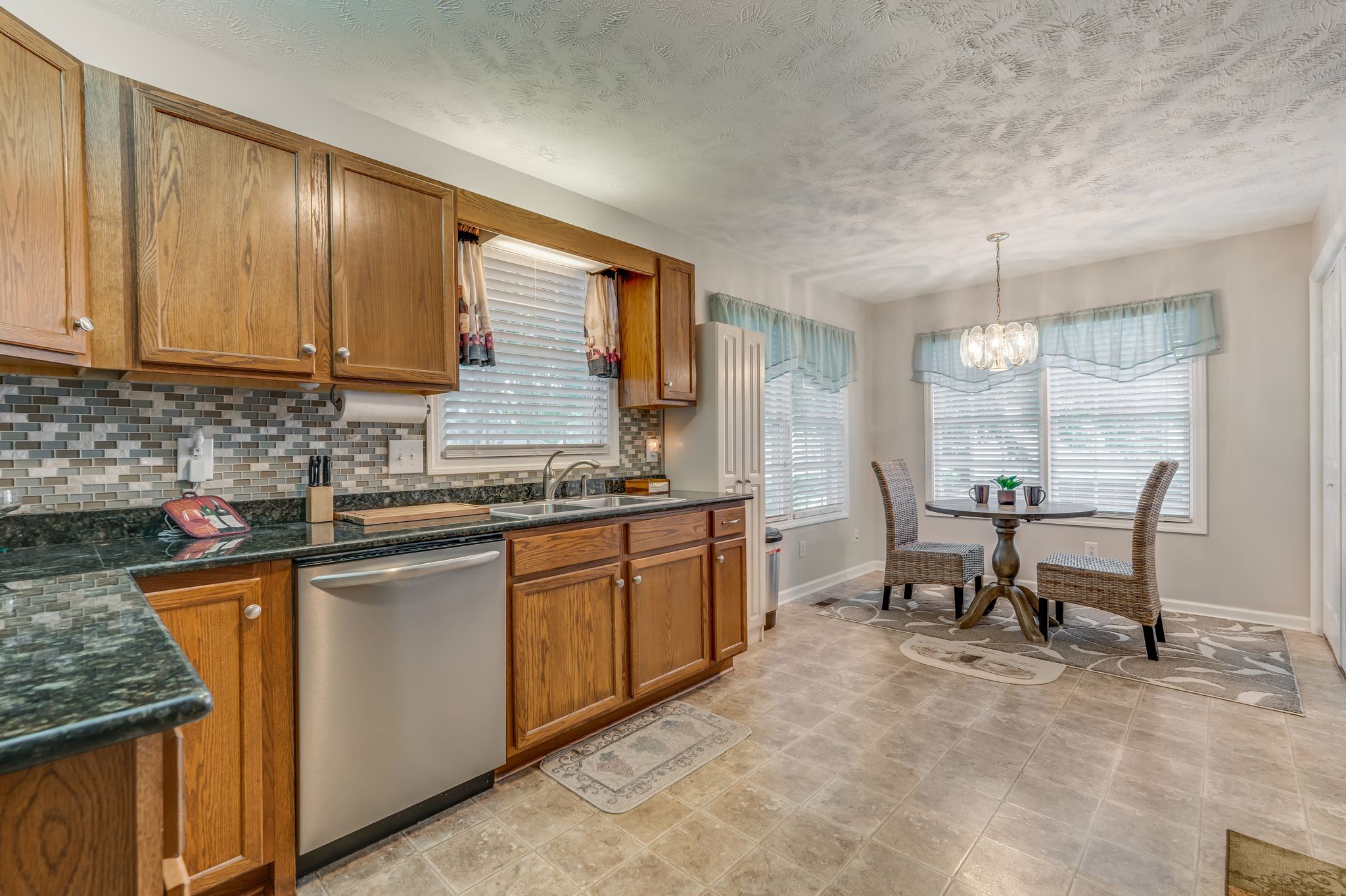 2115 Moonlite Ct