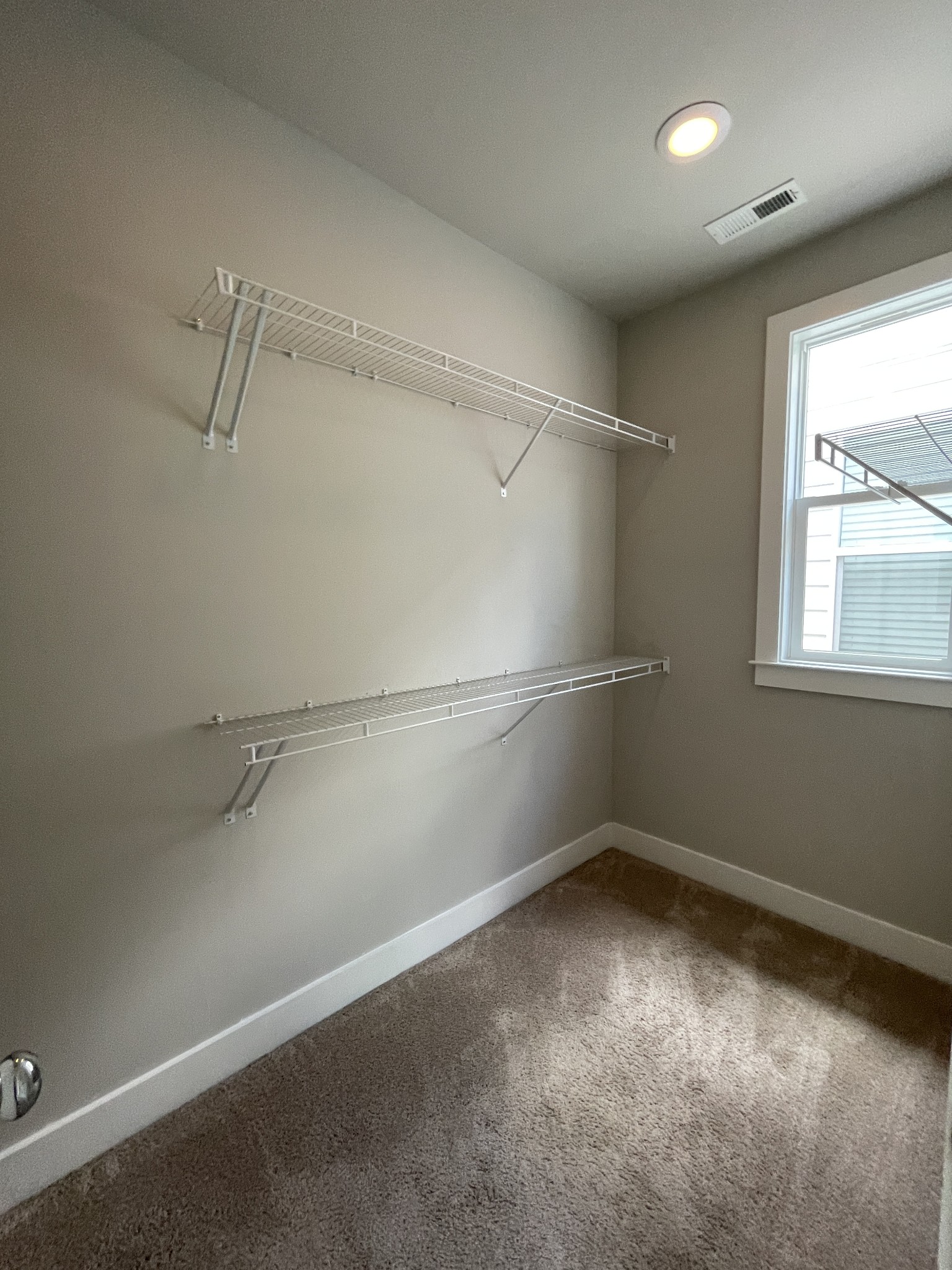 752 Cottage Park Dr