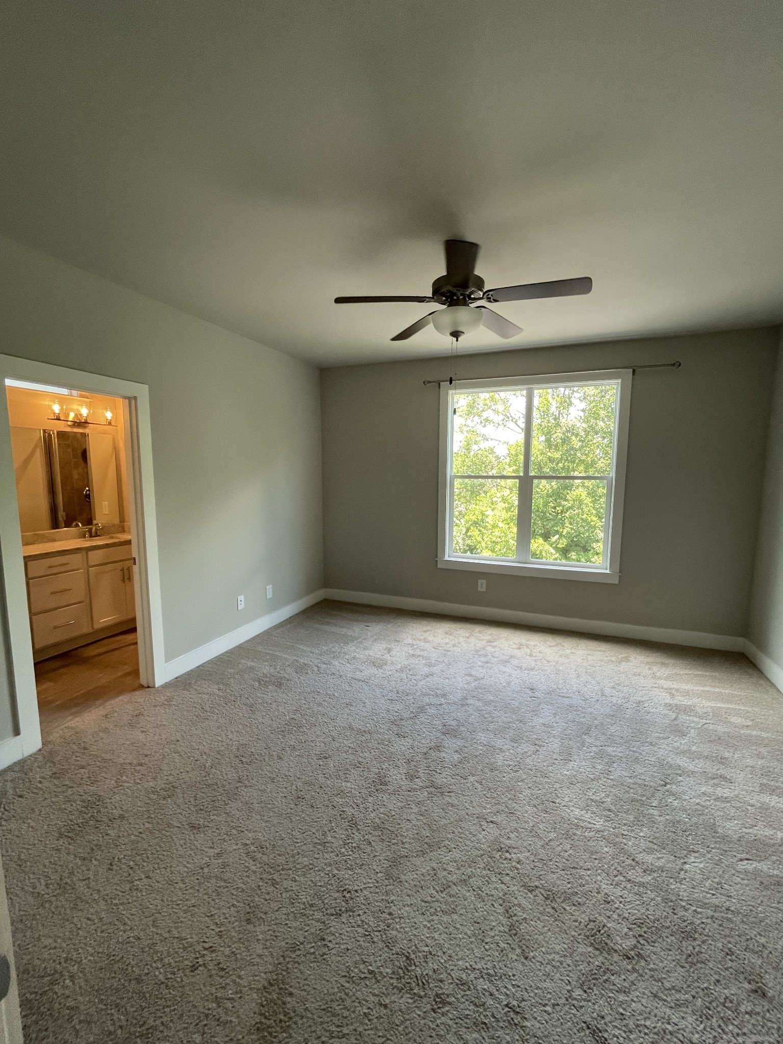 752 Cottage Park Dr