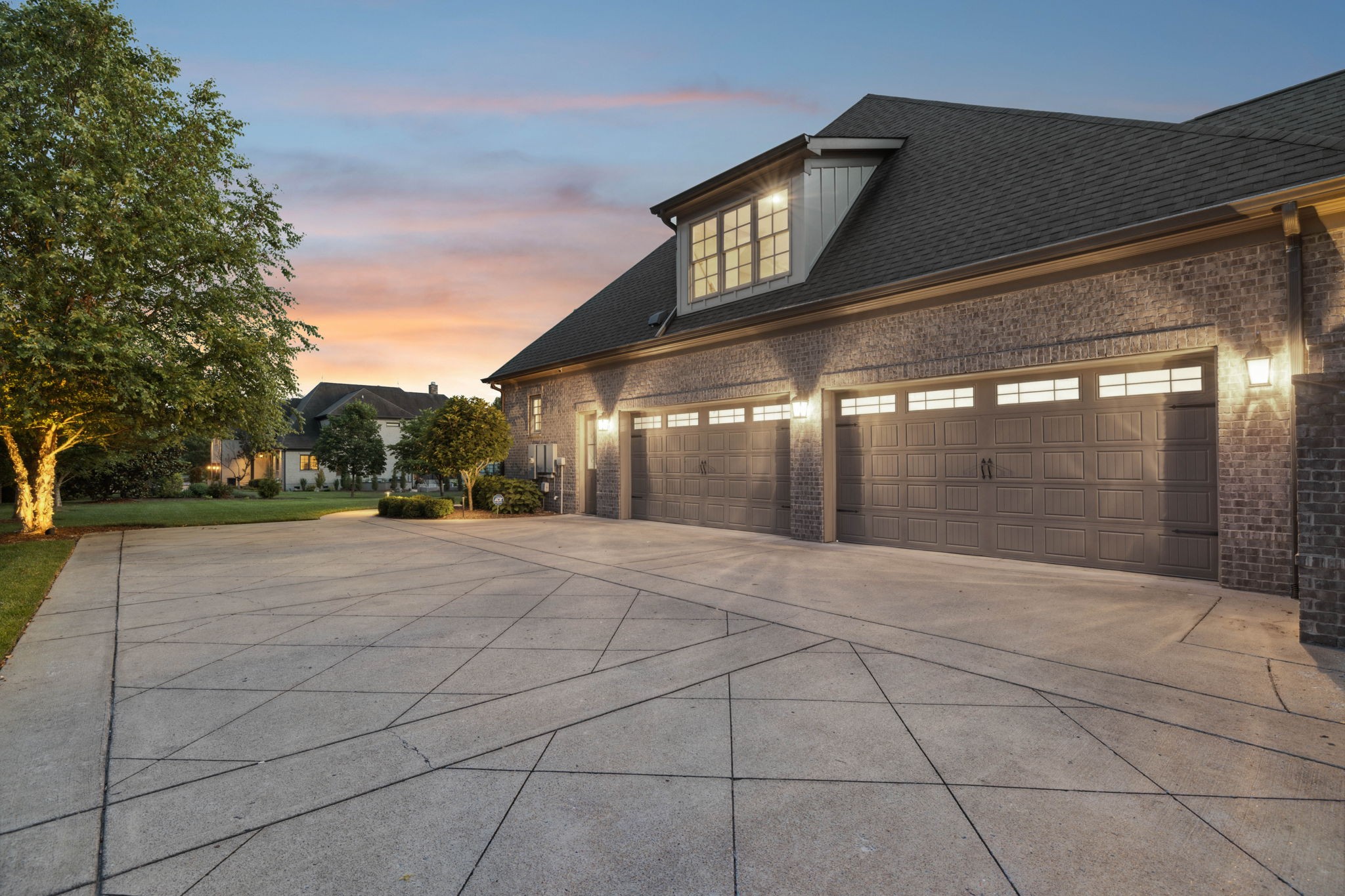 105 Patricia Lee Ct