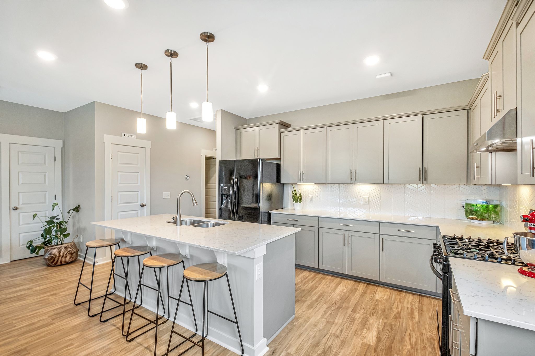 206 Sable Ln