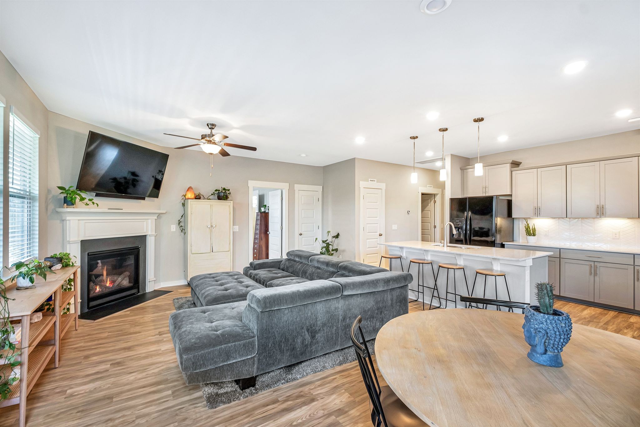 206 Sable Ln
