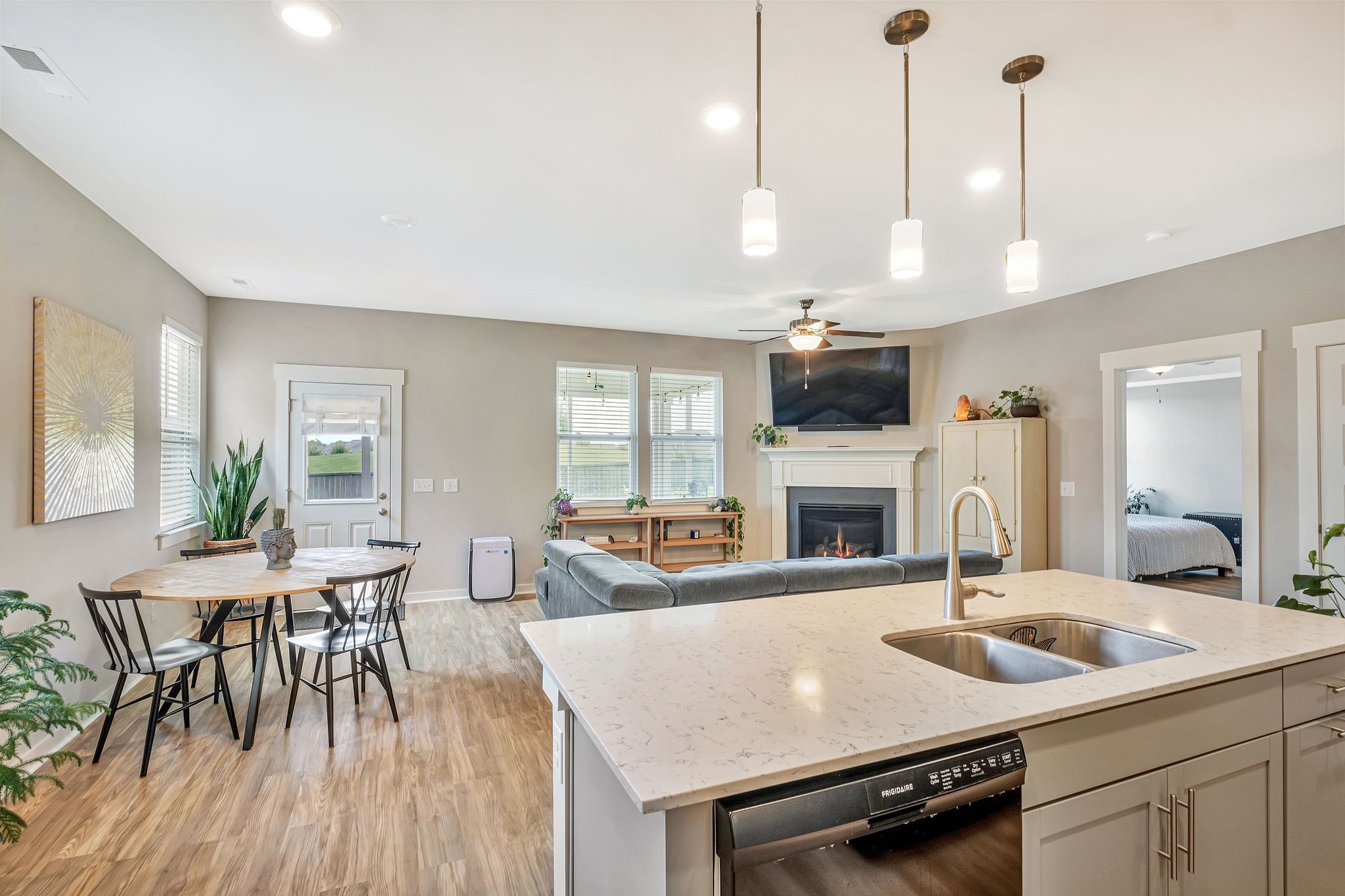 206 Sable Ln