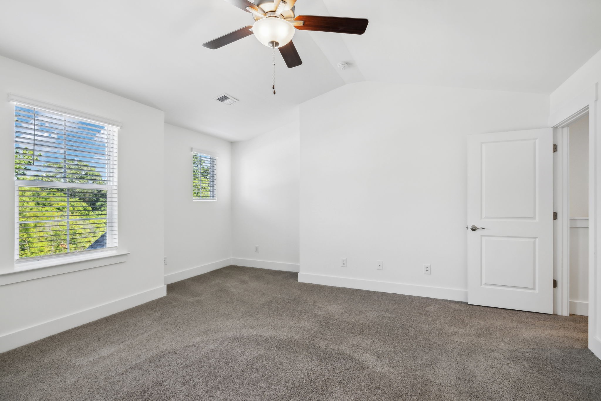 7001 Gracious Dr