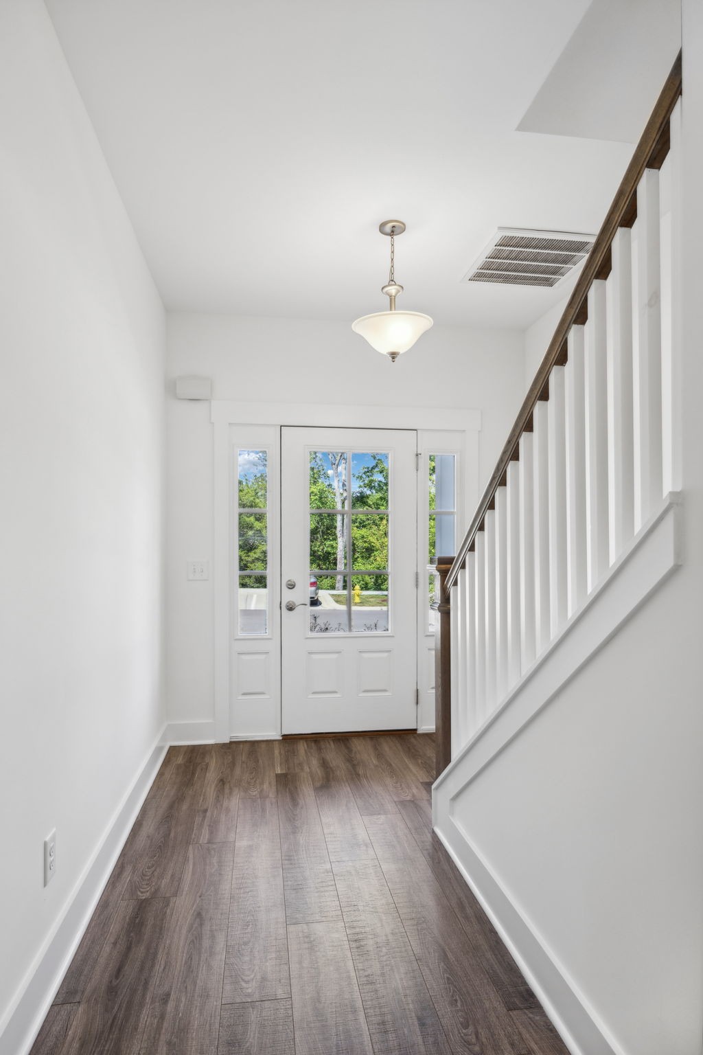 7001 Gracious Dr