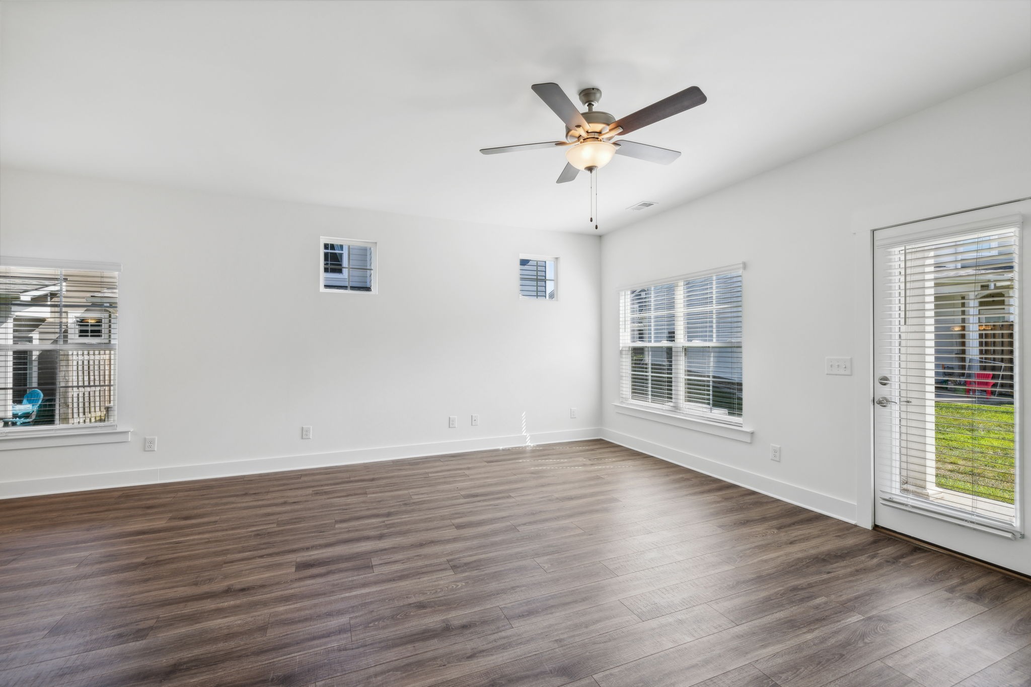 7001 Gracious Dr