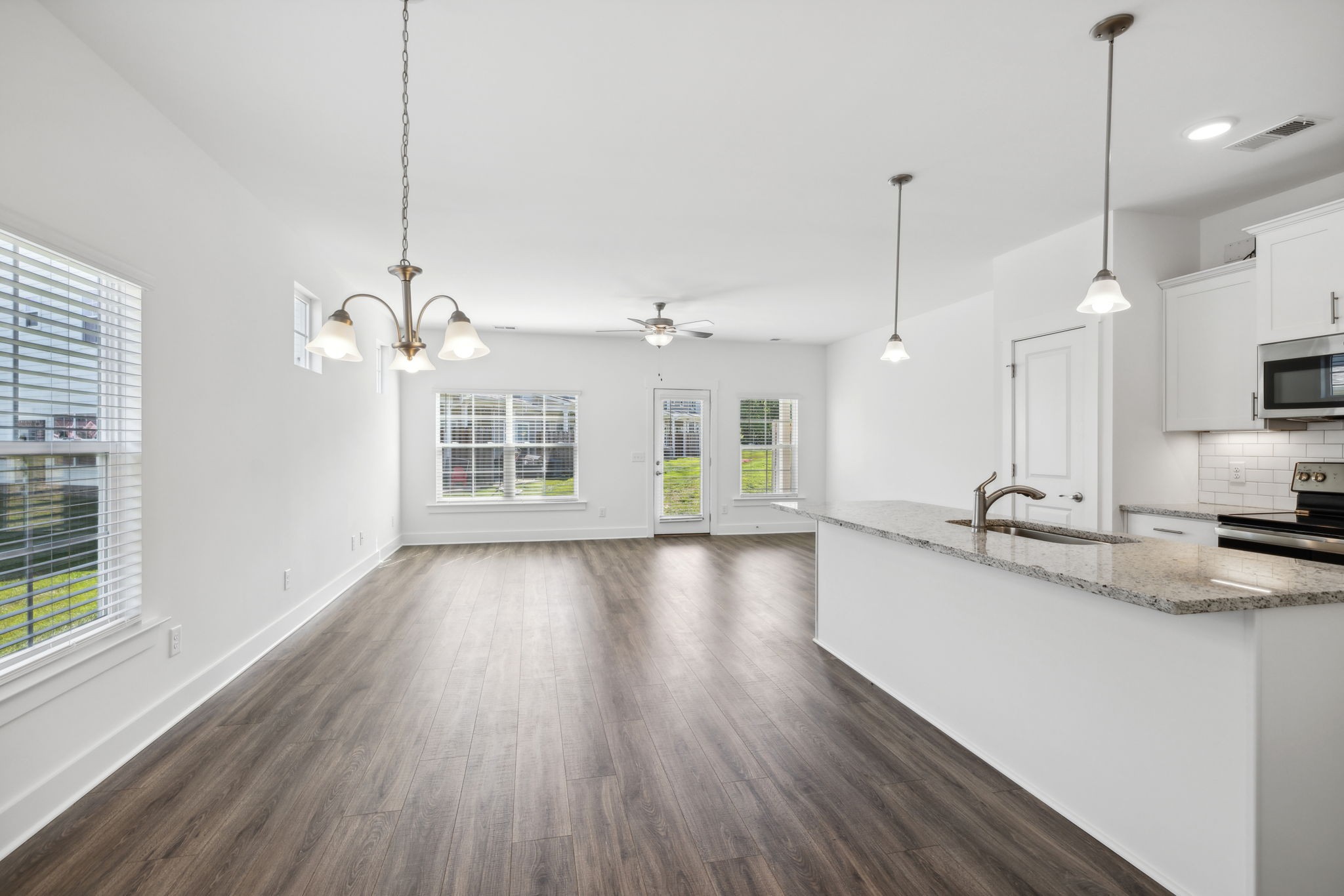 7001 Gracious Dr