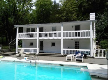 7431 River Road Pike