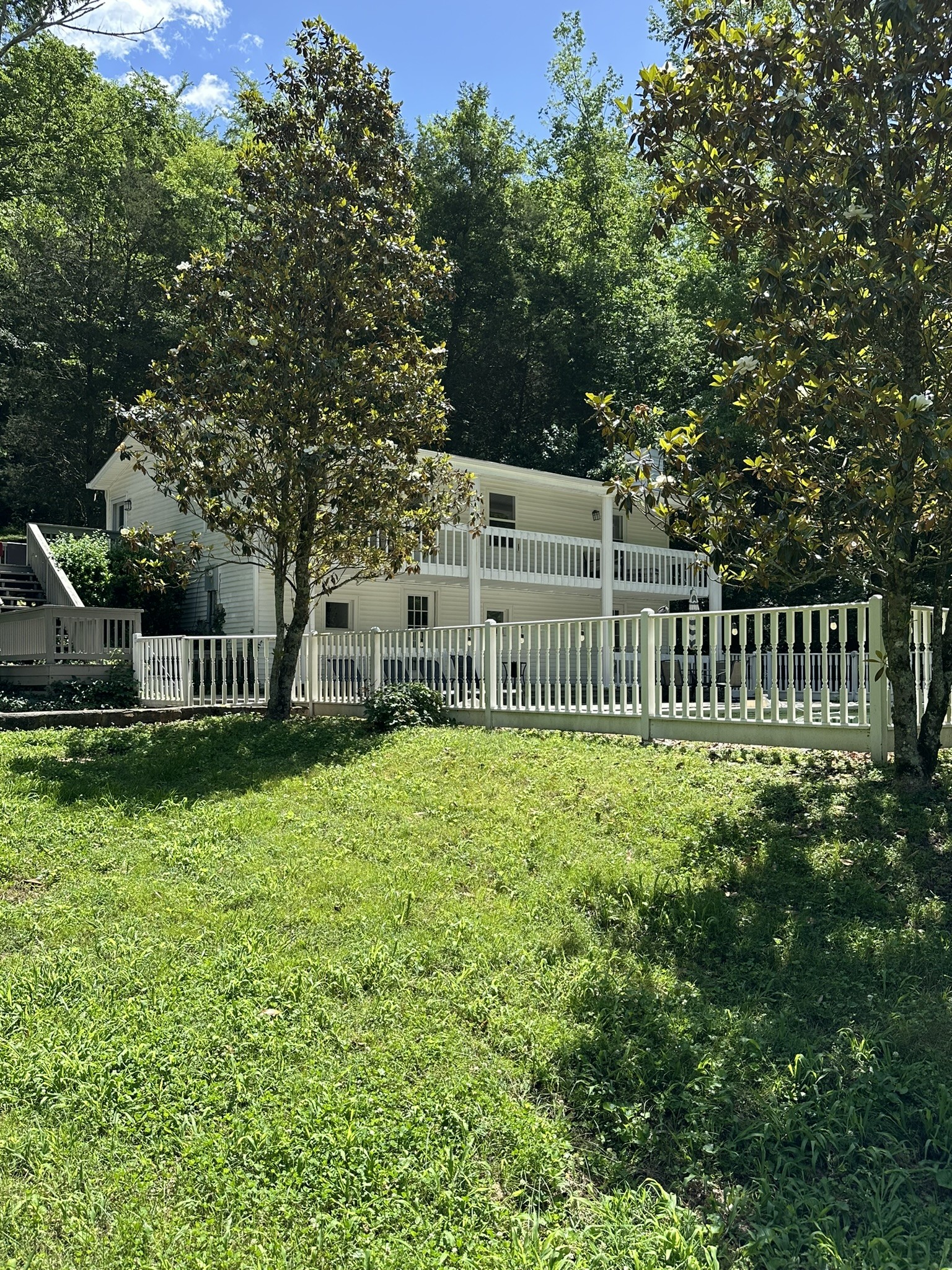7431 River Road Pike