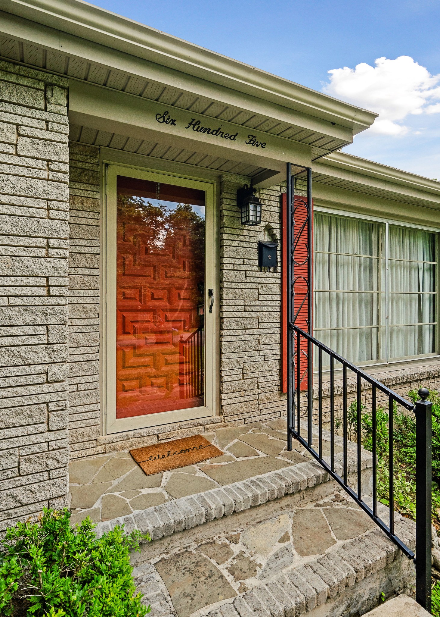 605 Westwood Drive