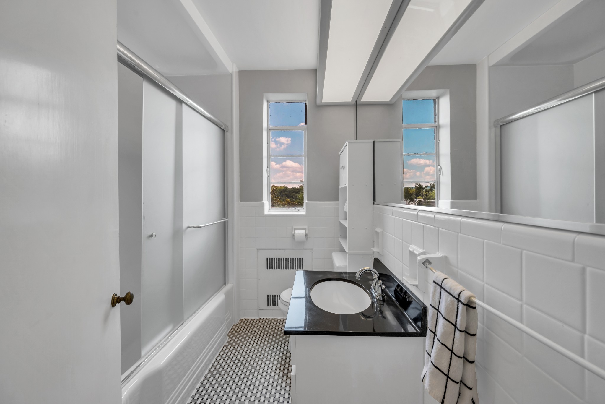 4505 Harding Pike Unit: 52W