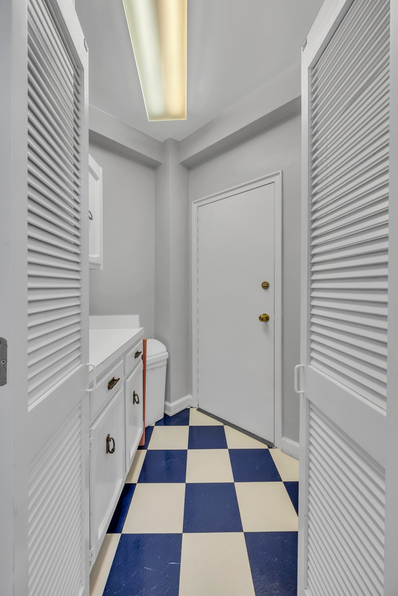 4505 Harding Pike Unit: 52W