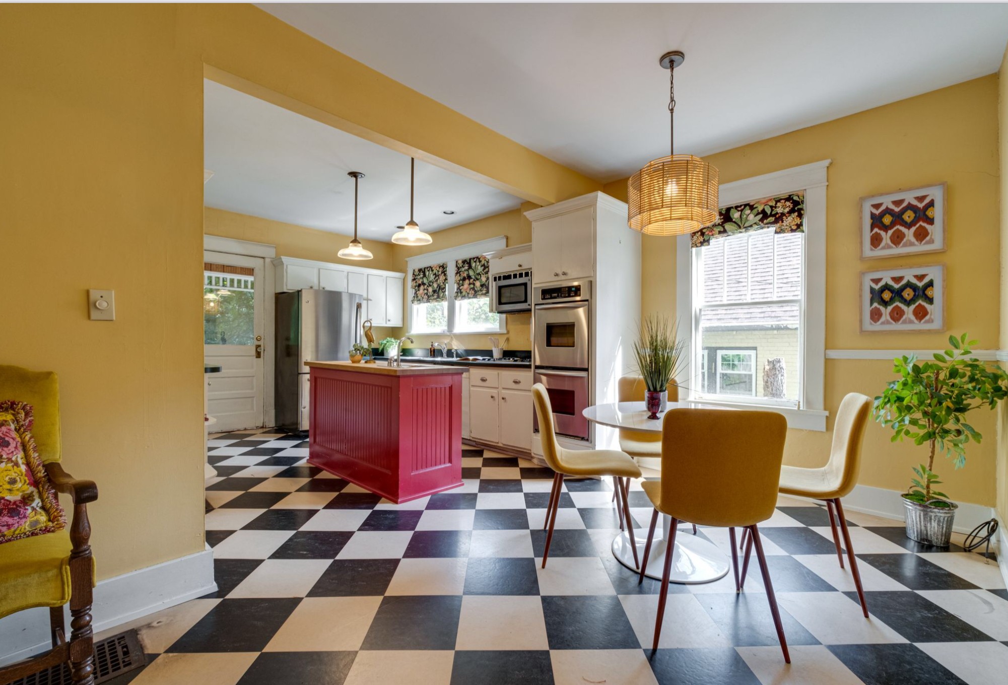 3031 Brightwood Ave