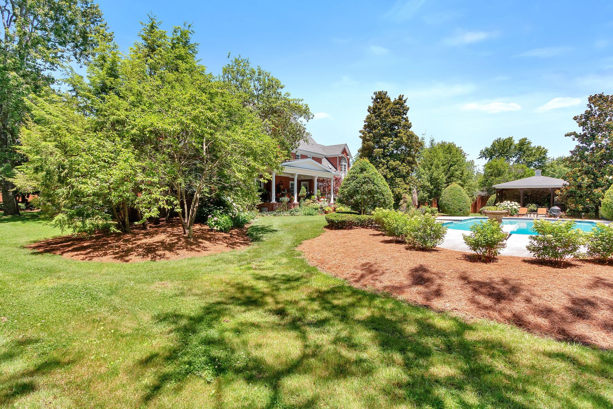 3018 North Thompson Lane