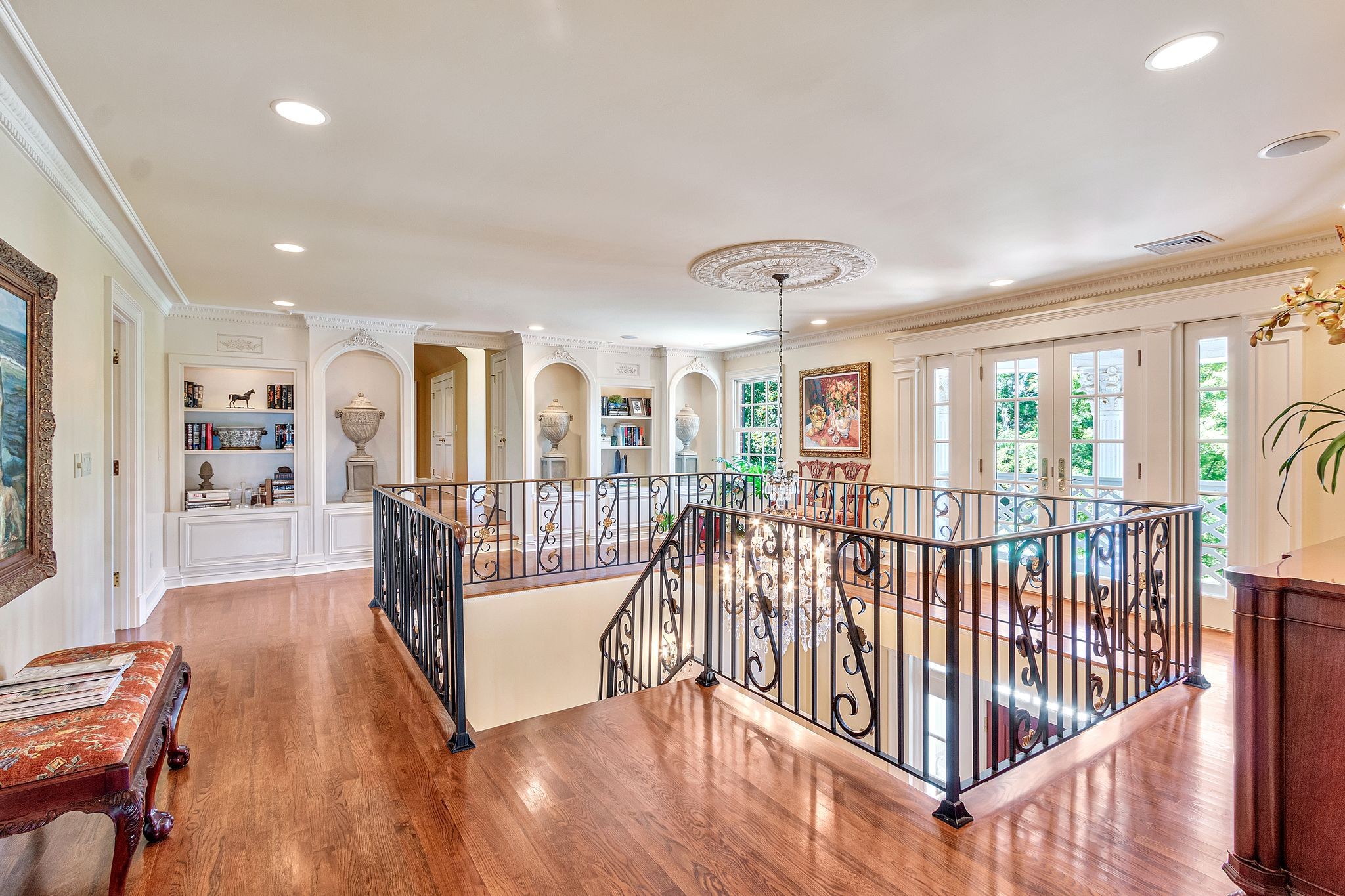 3018 North Thompson Lane