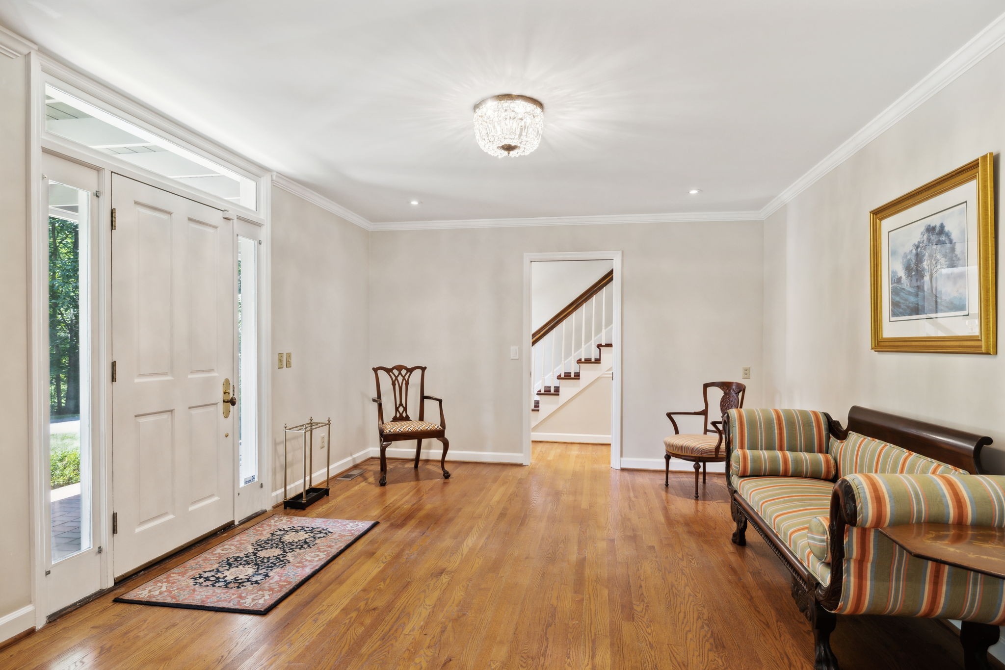 3927 New Highway 96, W