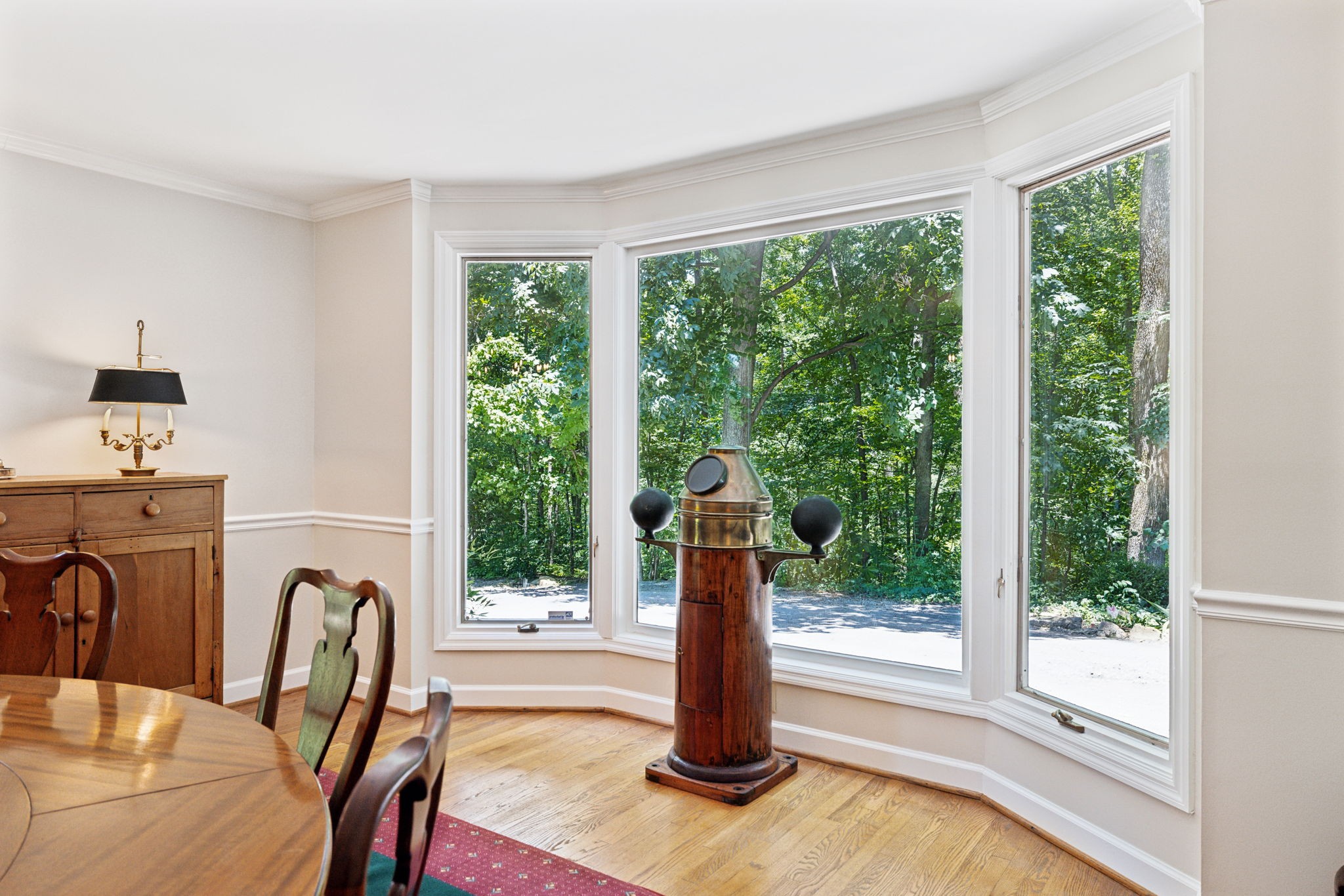 3927 New Highway 96, W