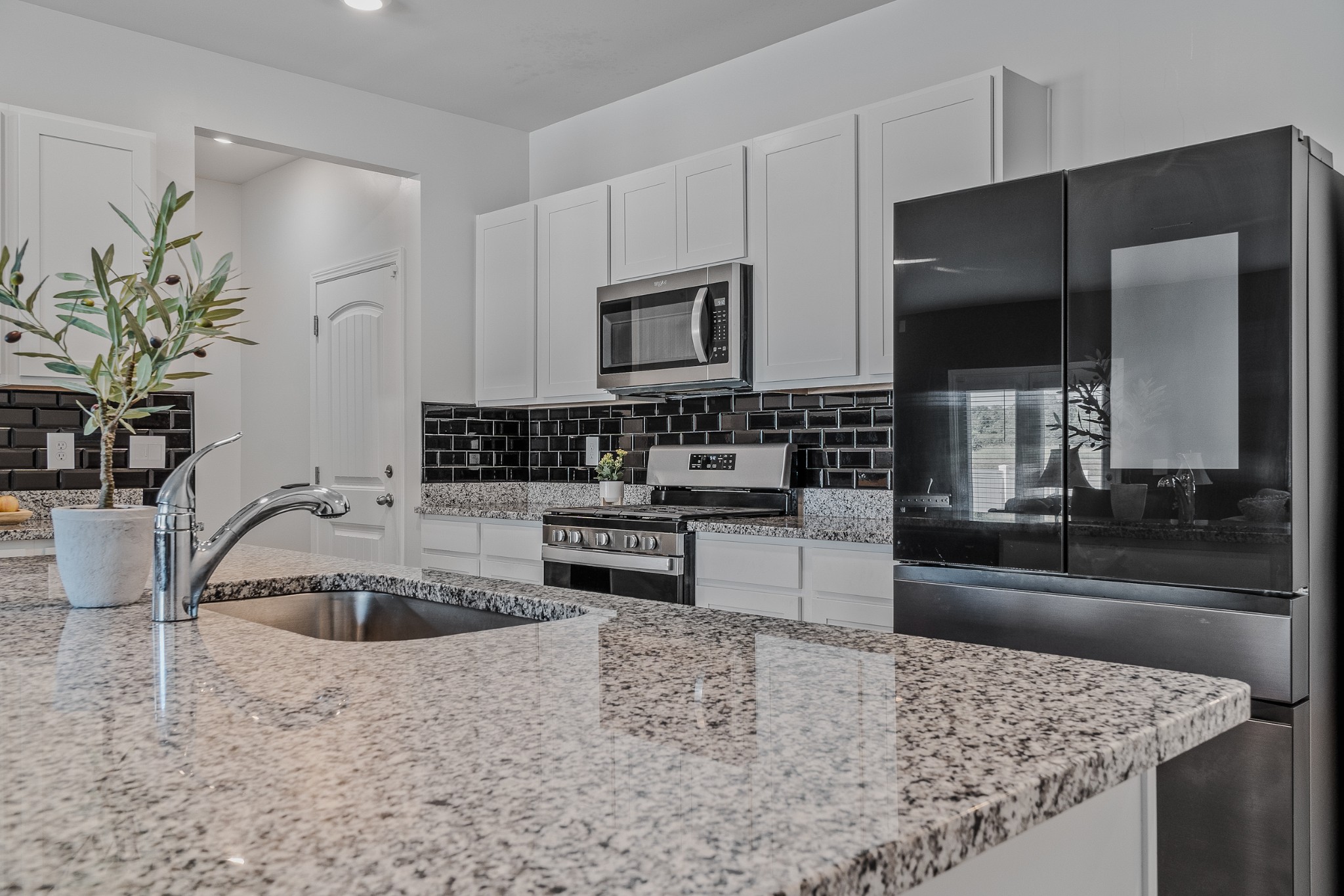 9112 Lusitano Ln