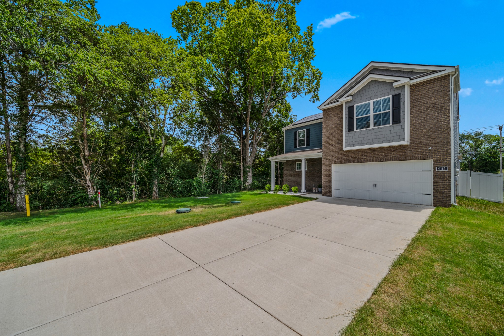 9112 Lusitano Ln