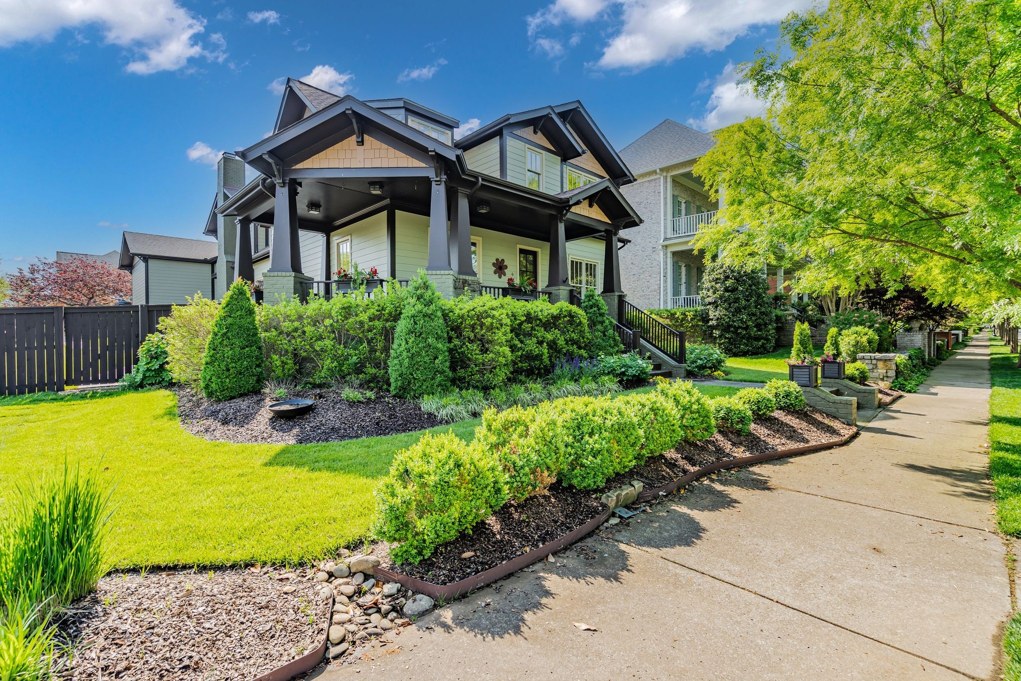 600 Stonewater Blvd