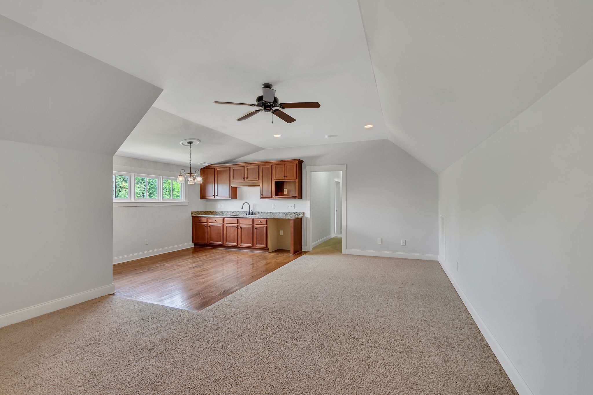 600 Stonewater Blvd