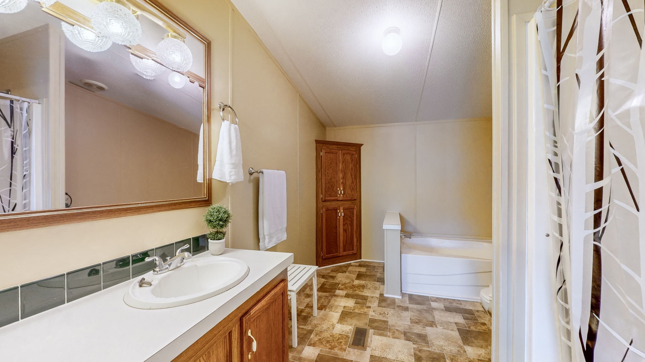 134 Cherokee Dr