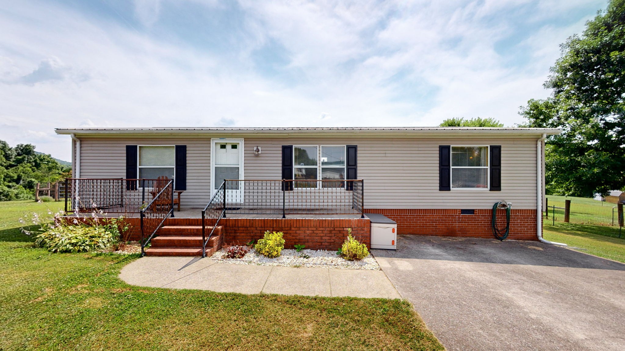 134 Cherokee Dr