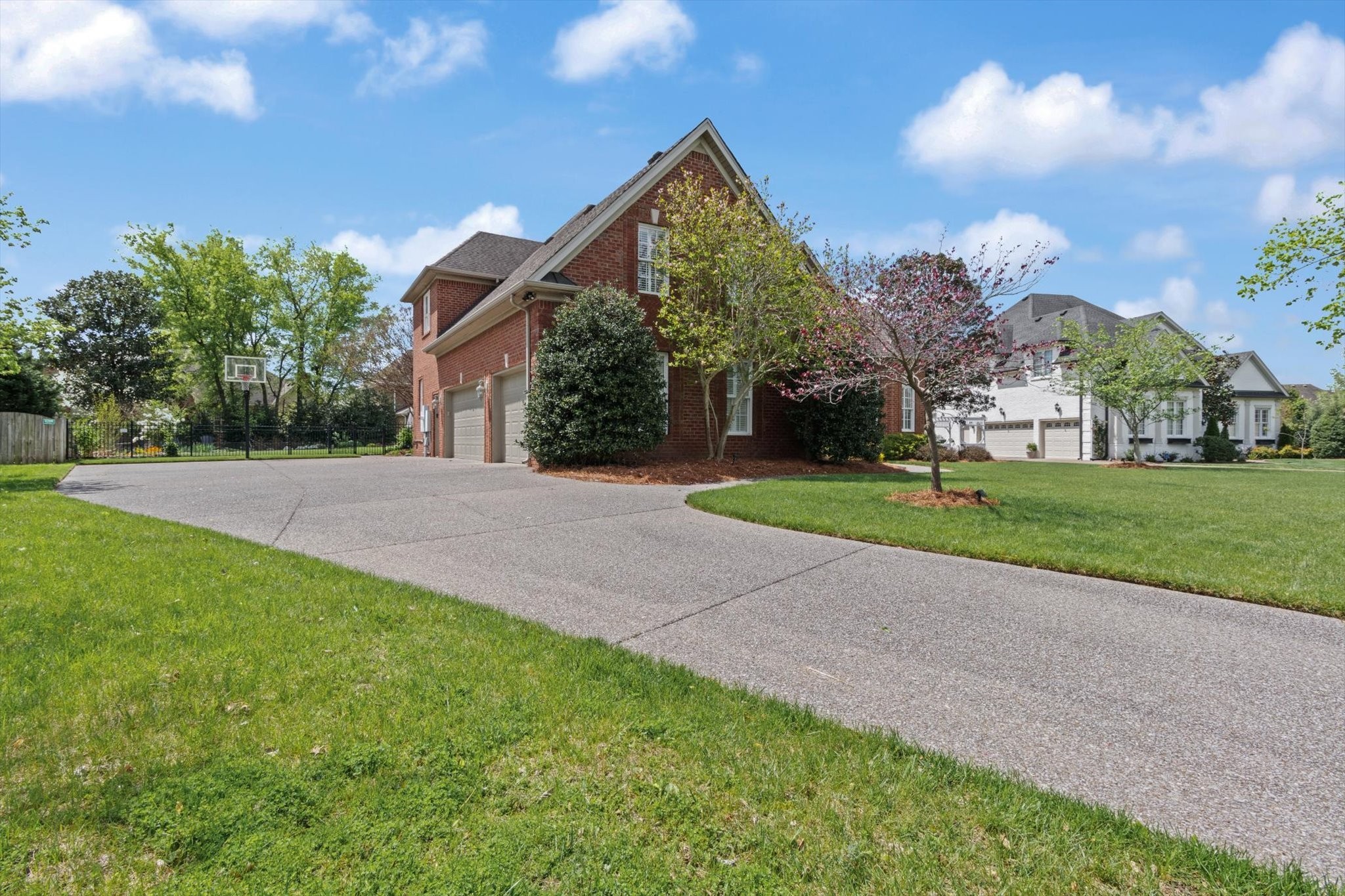 1449 Bradberry Dr