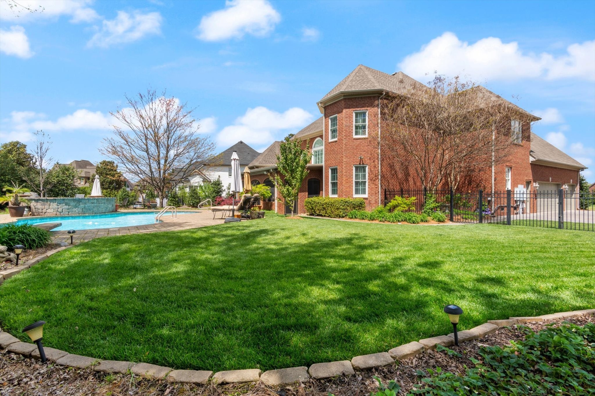 1449 Bradberry Dr