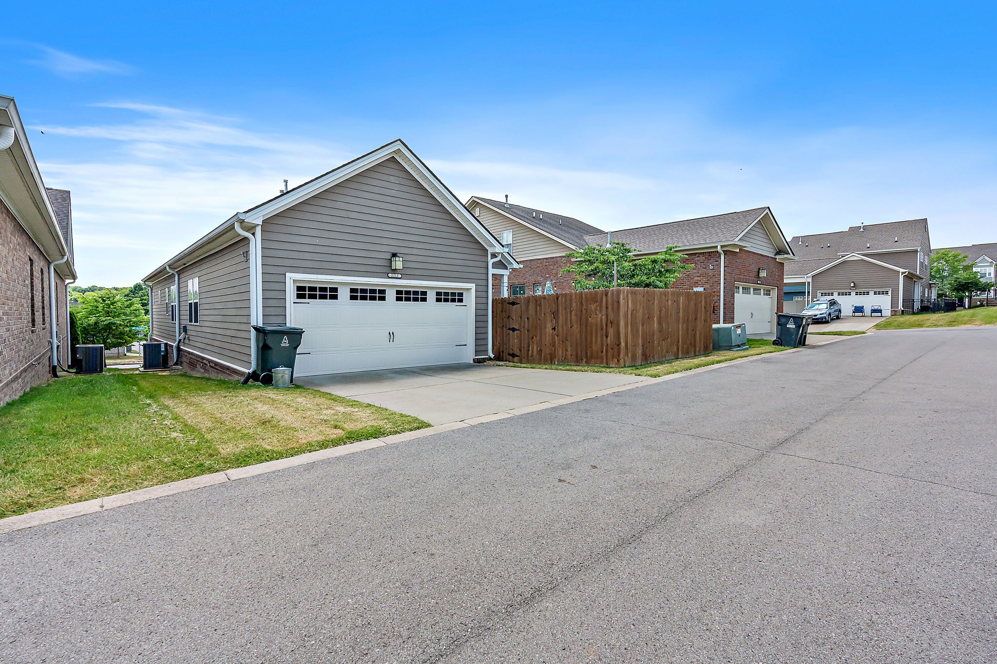 2213 Vineyard Garden Ln