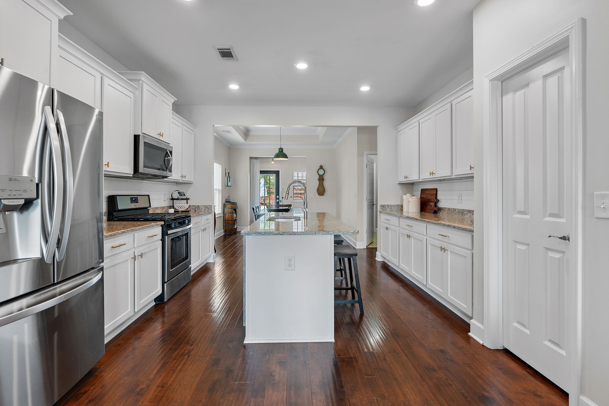 2213 Vineyard Garden Ln