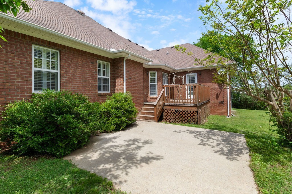 3026 Wessex Dr
