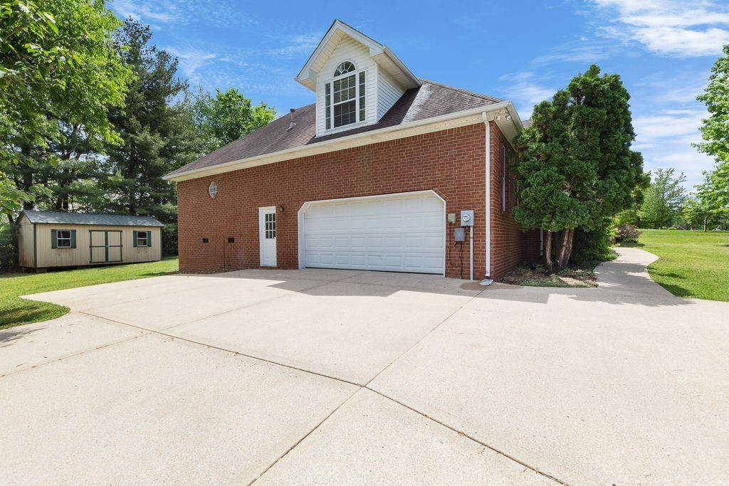 3026 Wessex Dr