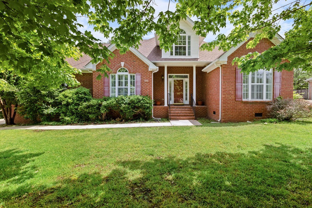 3026 Wessex Dr