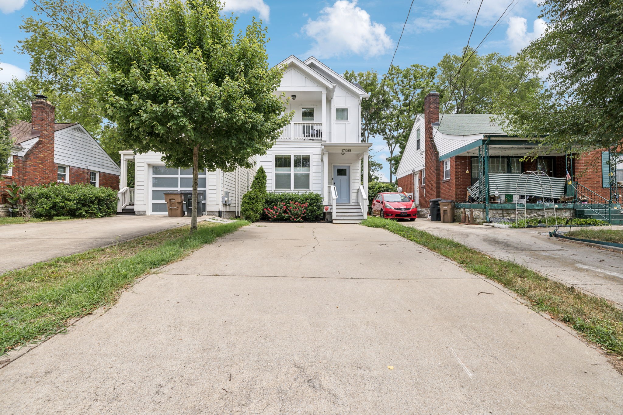 1708 neal ter, N Unit: B