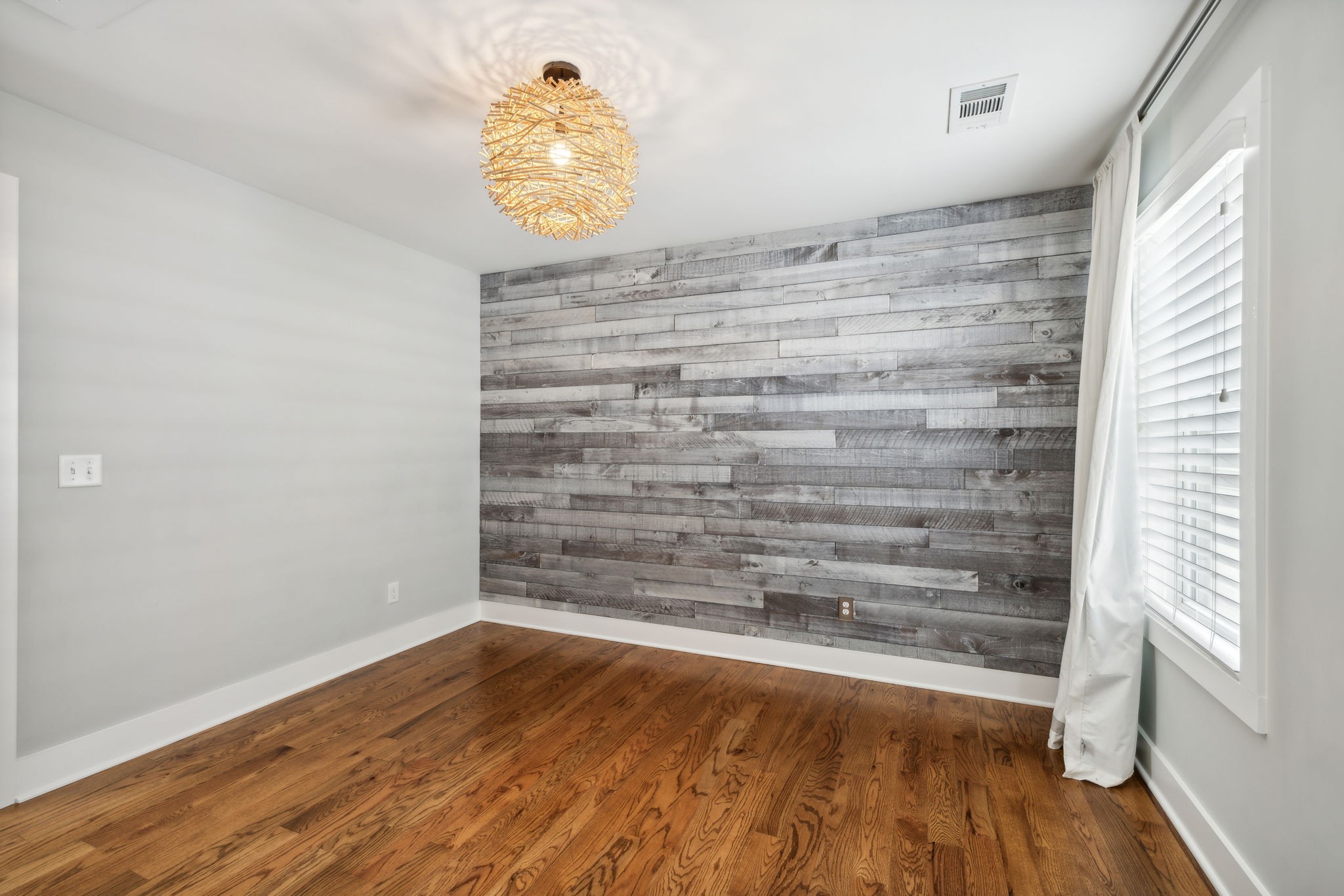 1708 neal ter, N Unit: B