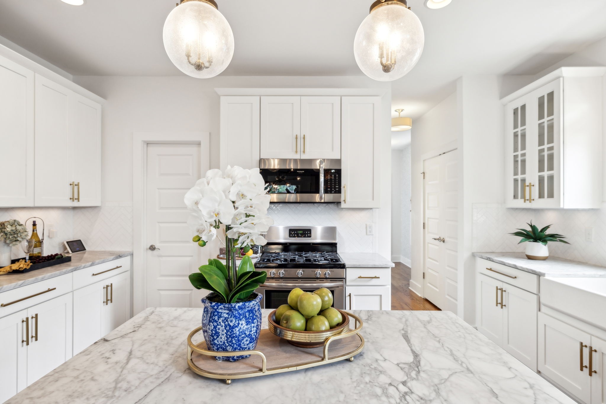 1708 neal ter, N Unit: B