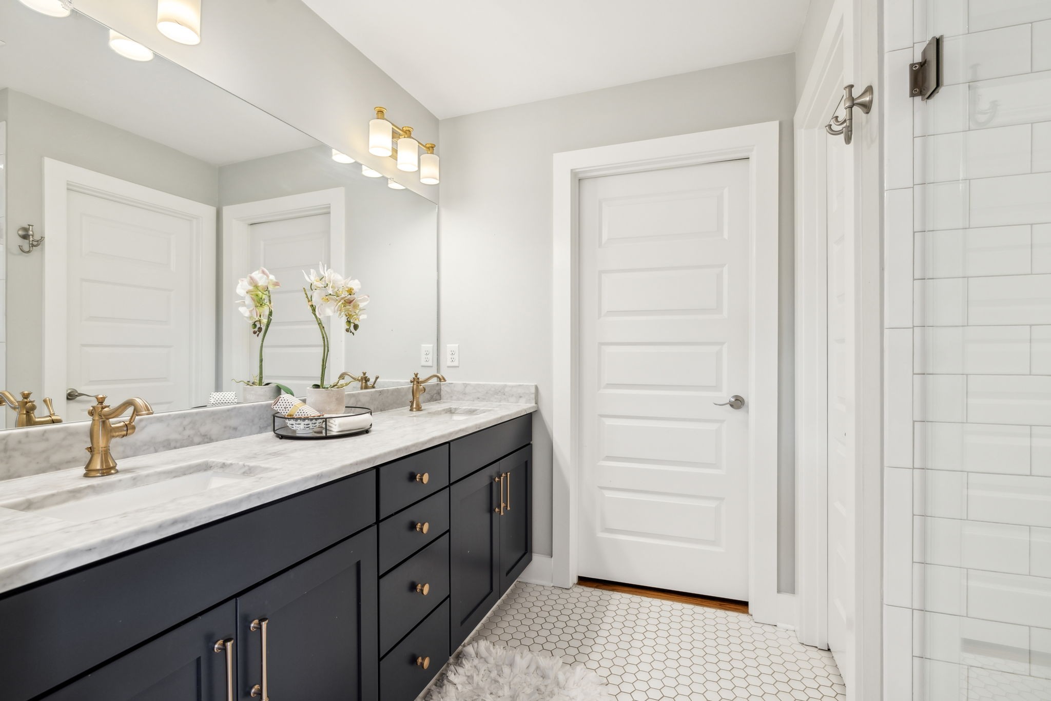 1708 neal ter, N Unit: B