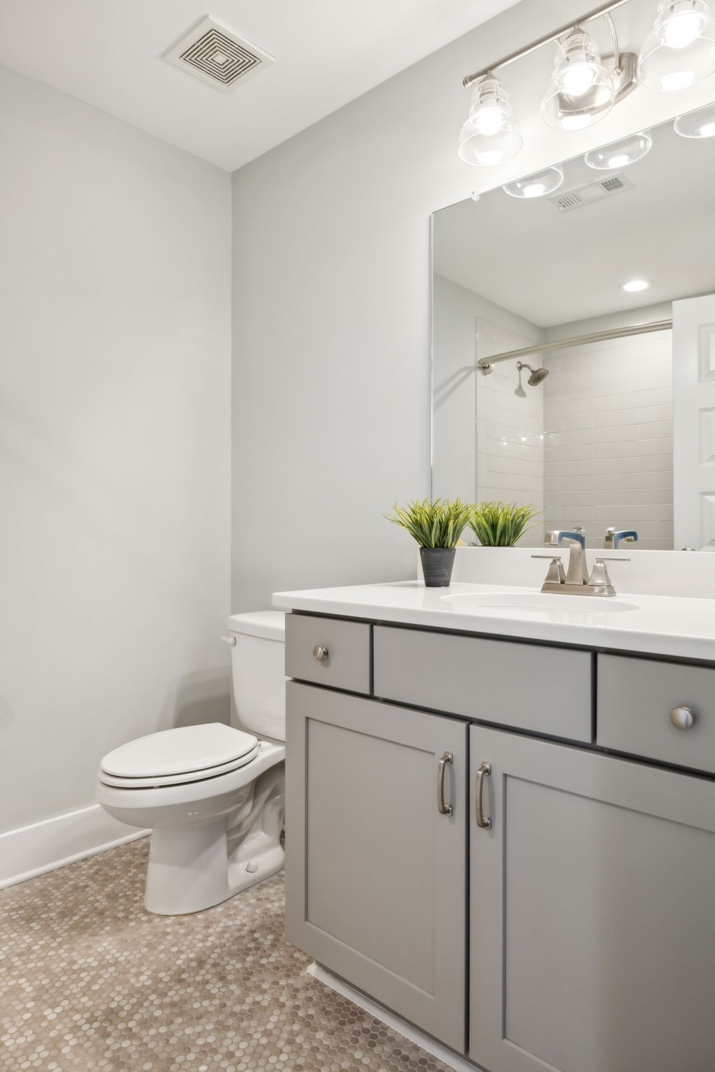 1708 neal ter, N Unit: B