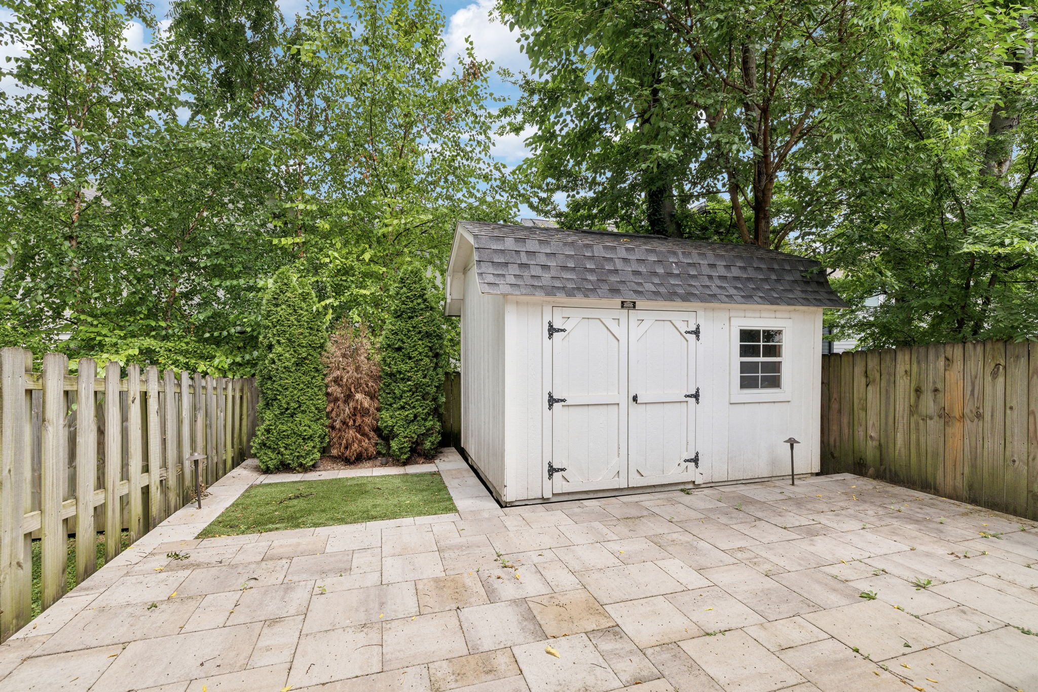 1708 neal ter, N Unit: B