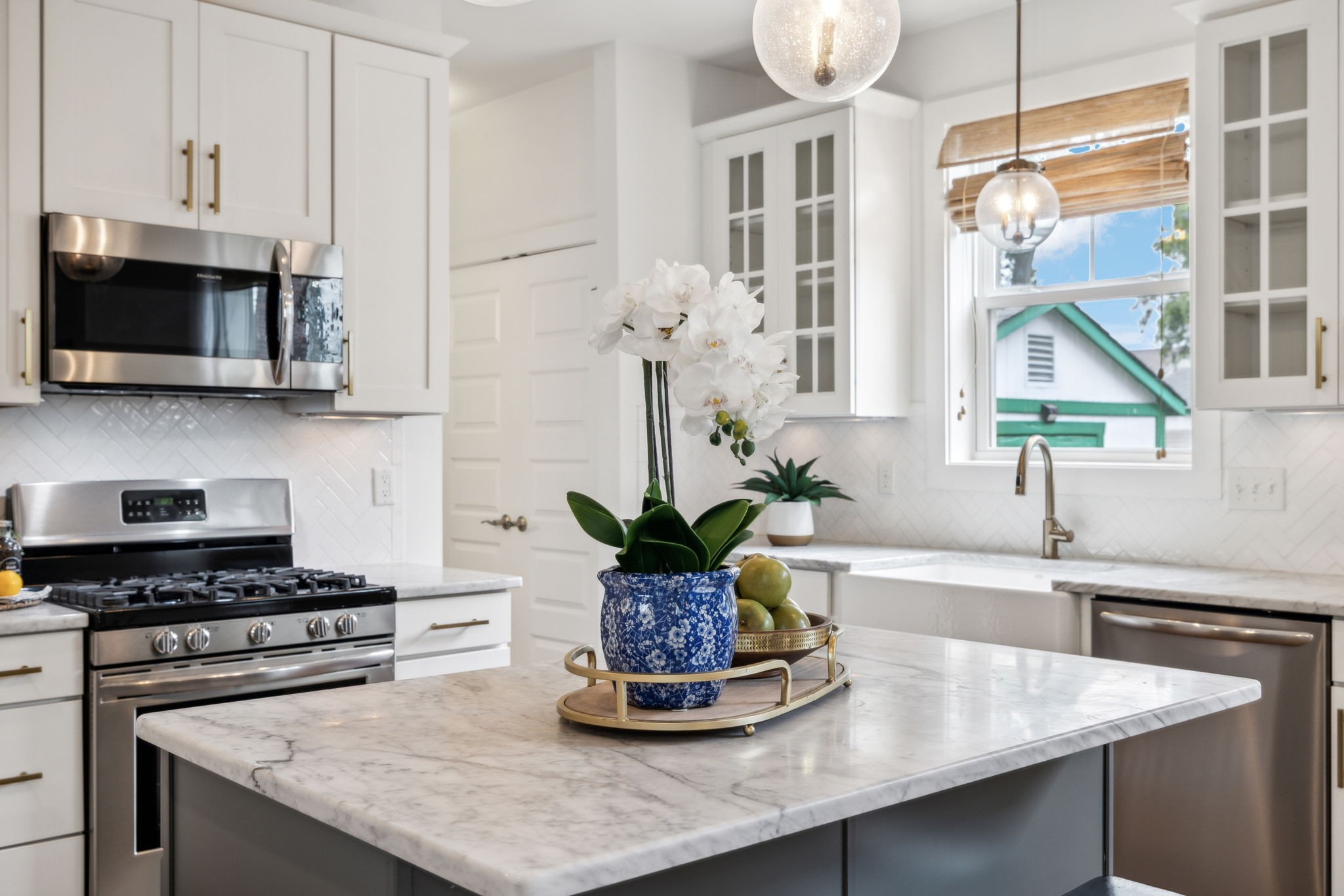 1708 neal ter, N Unit: B