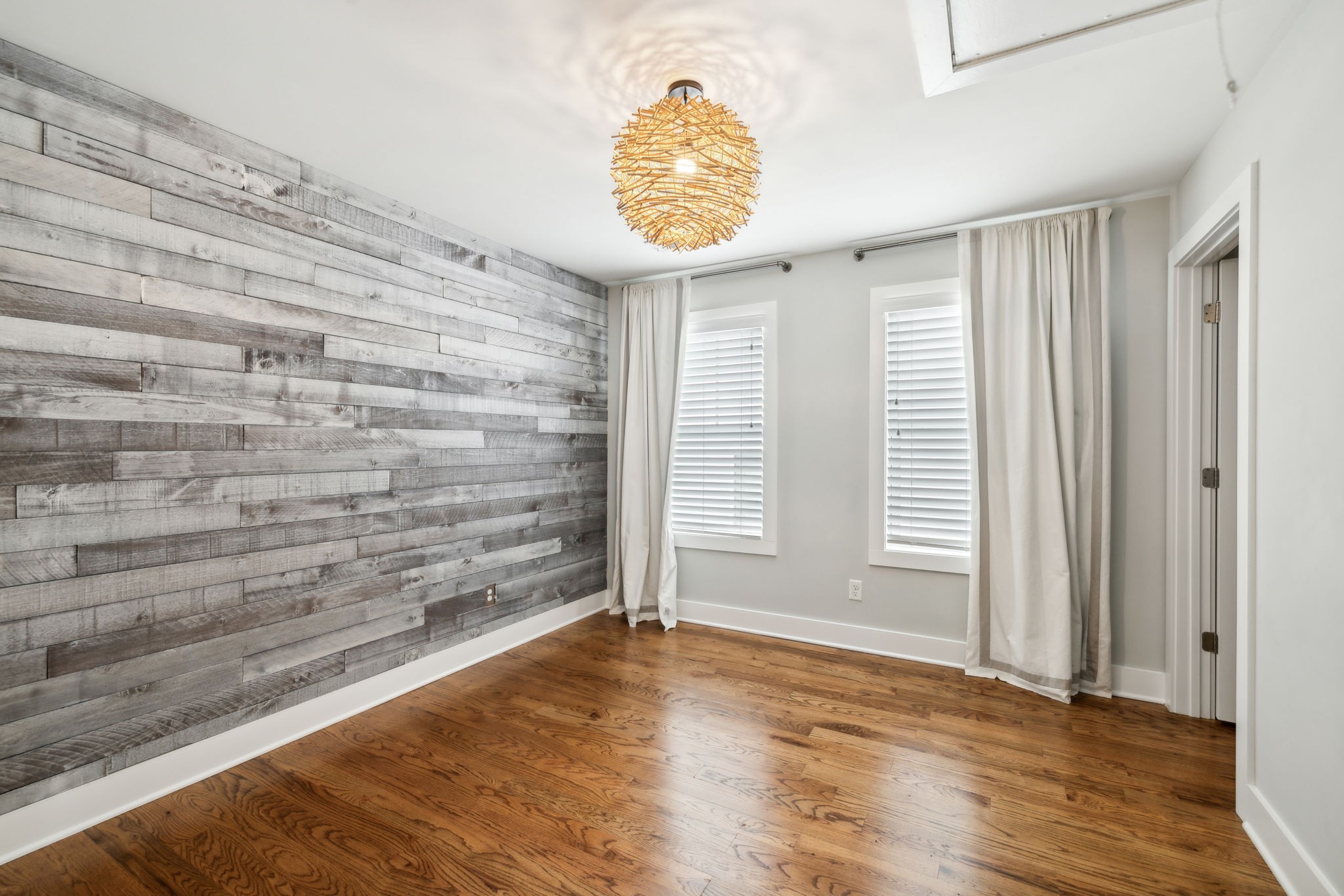 1708 neal ter, N Unit: B